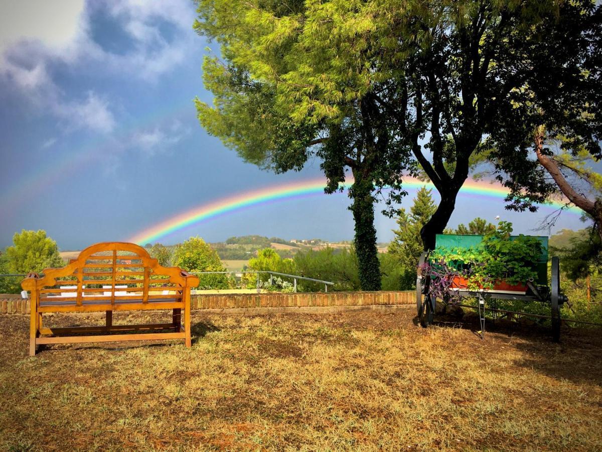Il Colle Delle Terrazze Hotel Fano Luaran gambar