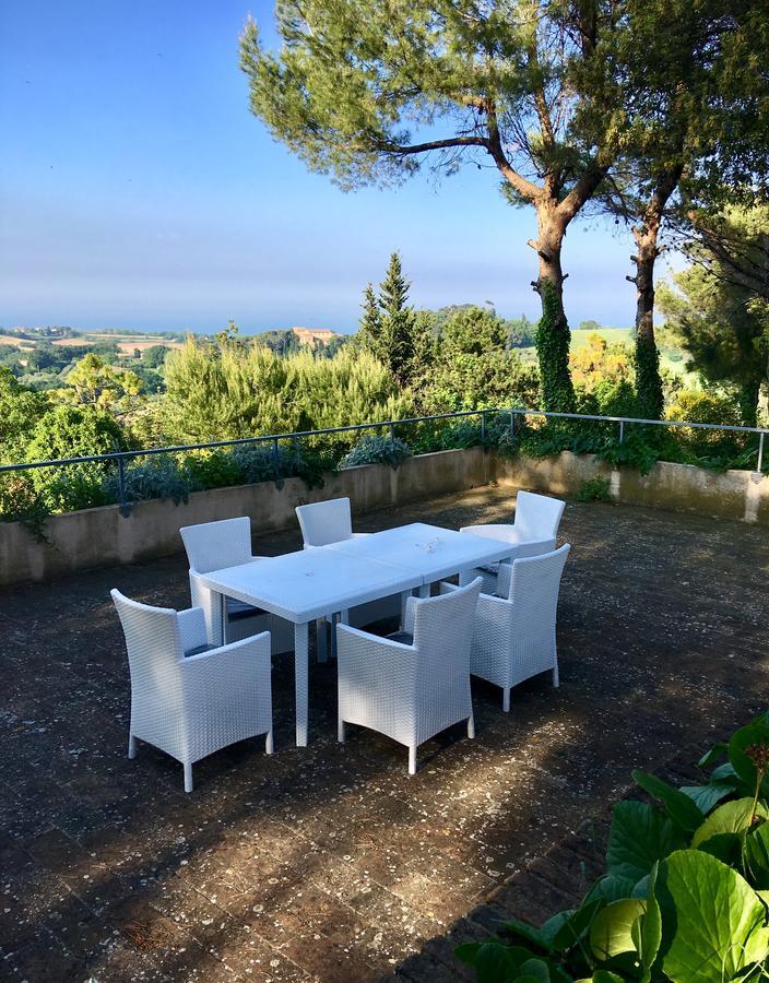 Il Colle Delle Terrazze Hotel Fano Luaran gambar